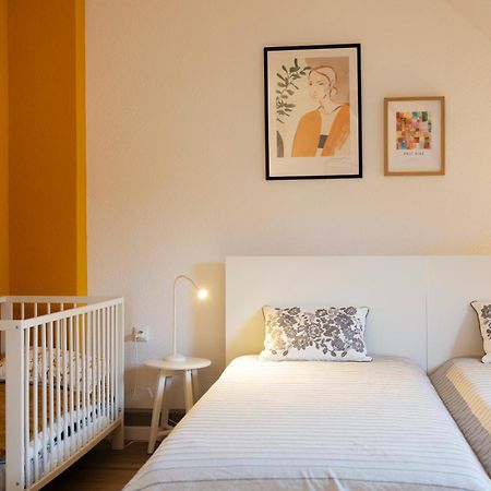 Apartmán Big Flat With Fresh Renovation, Free Parking, Sonyps, Netflix Duisburg Exteriér fotografie