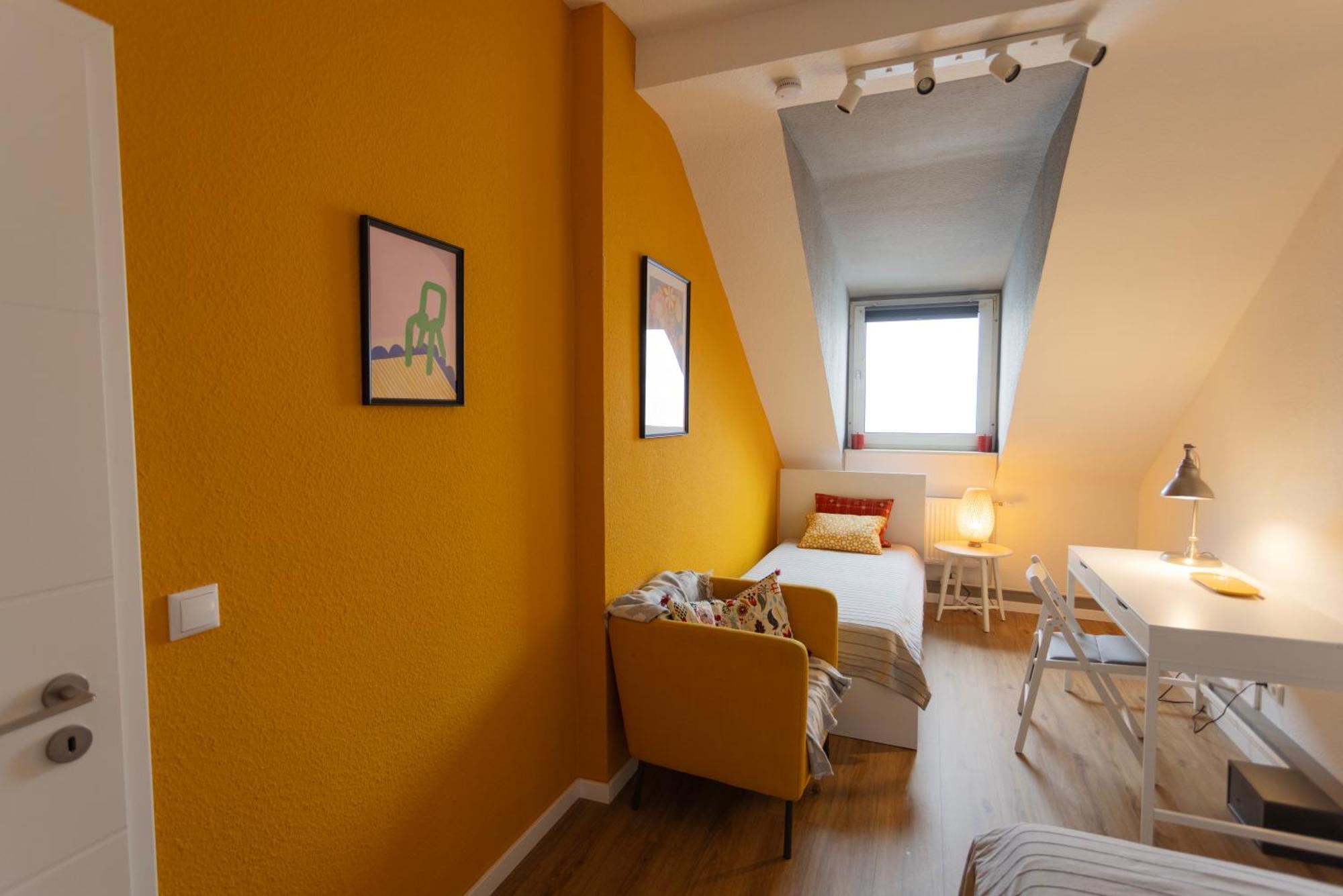 Apartmán Big Flat With Fresh Renovation, Free Parking, Sonyps, Netflix Duisburg Exteriér fotografie