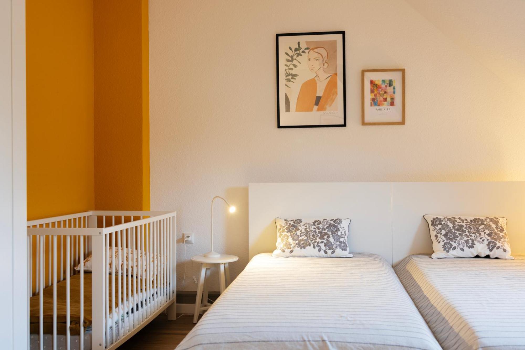 Apartmán Big Flat With Fresh Renovation, Free Parking, Sonyps, Netflix Duisburg Exteriér fotografie